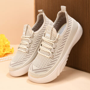 Stylish And Comfortable Fly Knit Mesh Shoes